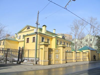 Дом (деревянный)