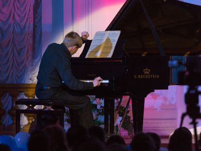 Билеты на Шопен & Дебюсси (Белый зал Политехнического университета) / Концерт | Афиша | ИнфоТаймс