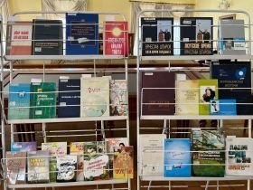 Книги Натальи Харлампьевой на пяти языках пополнили фонд Национальной библиотеки Якутии