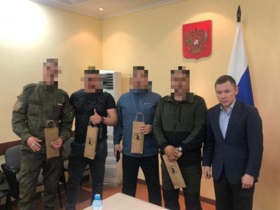 Советник главы Якутии Георгий Балакшин встретился с бойцами, вернувшимися из зоны СВО
