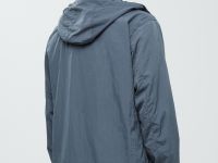 Ветровка с капюшоном свободного силуэта