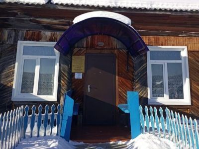 Новотроицкая сельская библиотека