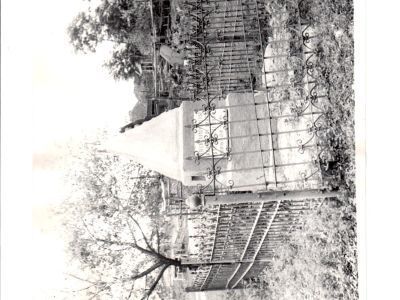 Братская могила 25 советских воинов, погибших в 1943 г. в бою с немецко-фашистскими захватчиками