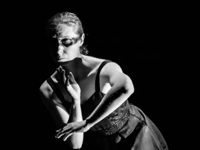 Билеты на Бутоё 22: Путь внутри граната (Особняк) / Театр | Афиша | ИнфоТаймс