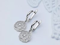 Серьги из белого золота с бриллиантами э0901сг04202837