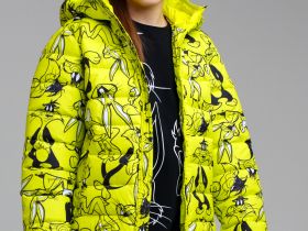 Куртка текстильная с полиуретановым покрытием для девочек