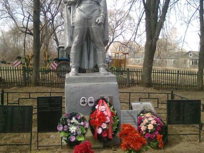 Братская могила