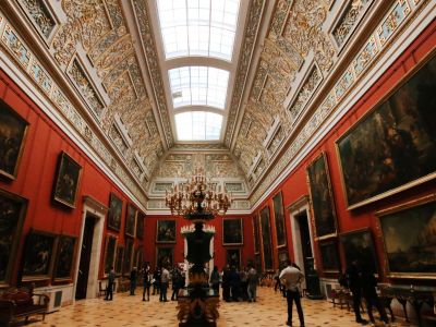 Билеты на Новогодний Штраус-гала при свечах (Большой итальянский просвет Эрмитажа) / Концерт | Афиша | ИнфоТаймс