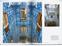 Книга Taschen "Gaudi"