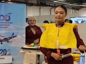Авиакомпания «Якутия» приняла участие в фестивале по трудоустройству молодежи