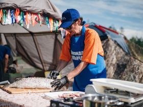 Фоторепортаж с фестиваля-конкурса «Полевая кухня» в Якутске