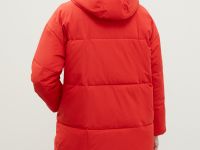 Стеганое утепленное пальто с капюшоном