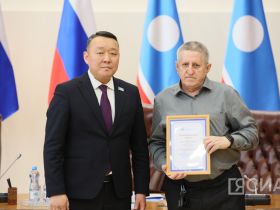 В Якутии отметили День работников бытового обслуживания населения и ЖКХ