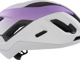 Шлем Oakley ARO5 Race (белый матовый M)