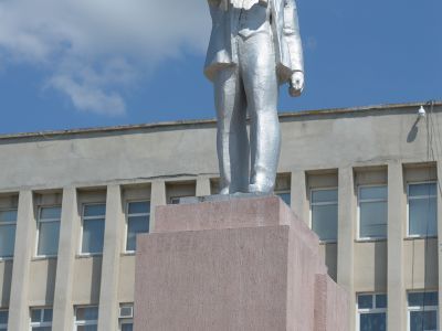 Памятник В.И.Ленину