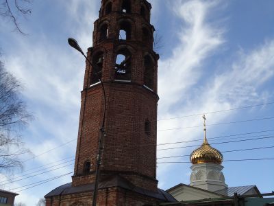 Колокольня церкви Никиты Мученика