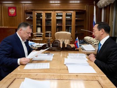 Айсен Николаев встретился с Маратом Хуснуллиным