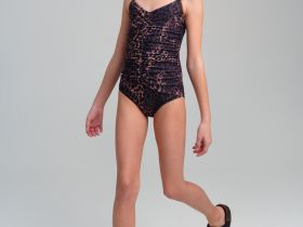 Комплект трикотажный для девочек: купальник, парео