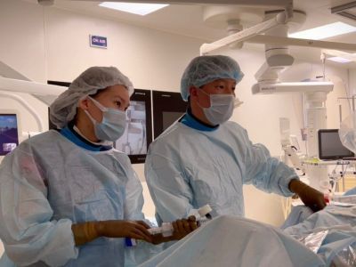 Современным медицинским оборудованием оснащают сосудистые центры Якутии