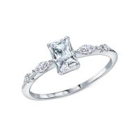 Серебряное кольцо с фианитами