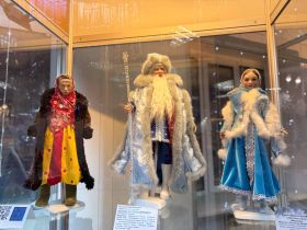 В Якутске открылась выставка «Бал снежной долины»