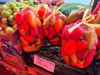 Молочная продукция, мясо и овощи: обзор цен на ярмарке «Продовольствие-2025» в Якутске