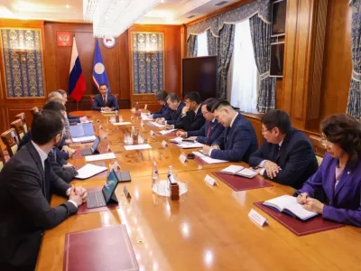 Обеспечить оперативное выполнение новых решений правительства РФ поручил глава Якутии