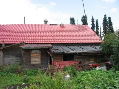 Деревянный дом в аптекарском саду