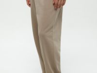 Спортивные брюки свободного кроя