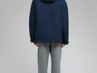 Утепленная куртка с капюшоном