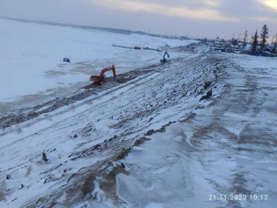 Берегоукрепительные работы в Верхневилюйске завершат до весеннего паводка