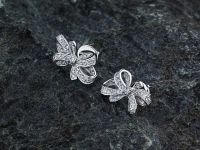 Пусеты из белого золота с бриллиантами э4701пс07182800