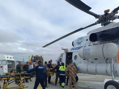 Из Якутска в Нерюнгри вылетят врачи для помощи пострадавшим при пожаре на фабрике