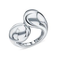 Серебряное кольцо