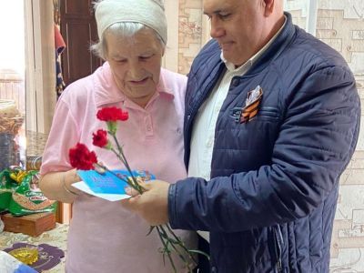 Речники ЛОРПа поздравили ветеранов с Днем великой Победы