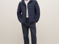 Пуховик с капюшоном