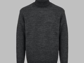 Свитер мужской