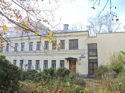 Дом, в котором жил и в 1921 г. умер Жуковский Николай Егорович