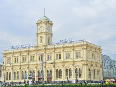 Здание Ленинградского вокзала