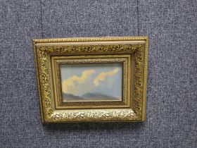 В Якутске открылась выставка Миры Аргуновой «Легенды солнечной Туймаады»