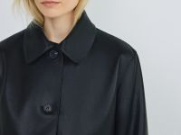 Короткая куртка из искусственной кожи, Черный