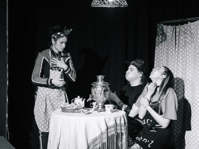 Билеты на Бабушка напрокат + мастер-класс (Домик на крыше) / Театр | Афиша | ИнфоТаймс