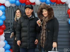 В Якутске специалистам передали ключи от доступного арендного жилья