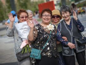 Первая торжественная регистрация брака состоялась на площади Республики