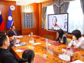 В преддверии Дня российского студенчества Айсен Николаев напутствовал именных стипендиатов