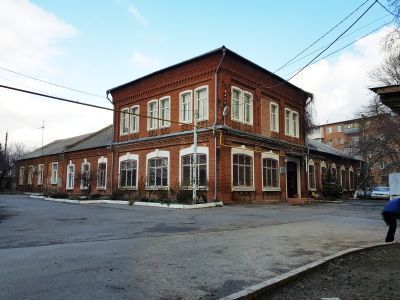 Здание Донской опытной станции масличных культур, где с 1924 г. по 1974 г. работал ученый - селекционер Л.А. Жданов