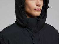 Утепленная куртка с капюшоном