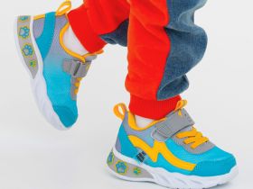 Кроссовки для мальчиков