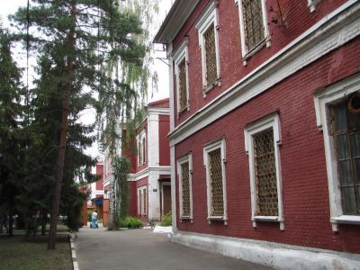 Главное здание лечебницы для душевнобольных