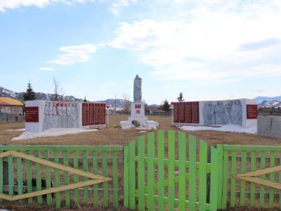 Обелиск героям-землякам, погибшим в Великой Отечественной войне